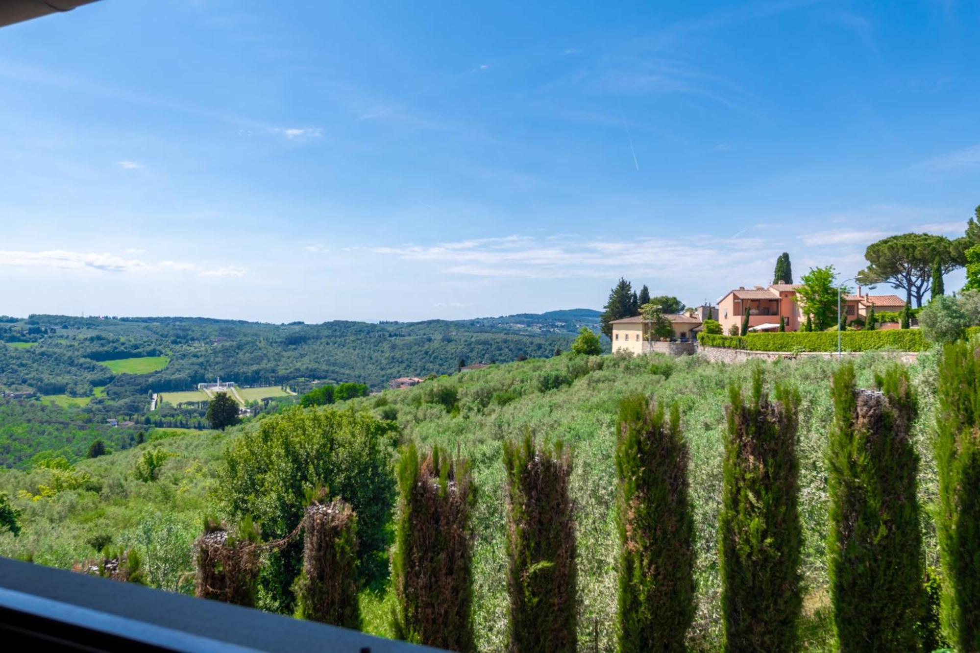 Fienile I Cipressi - Retreat With Stunning Views Holiday home *